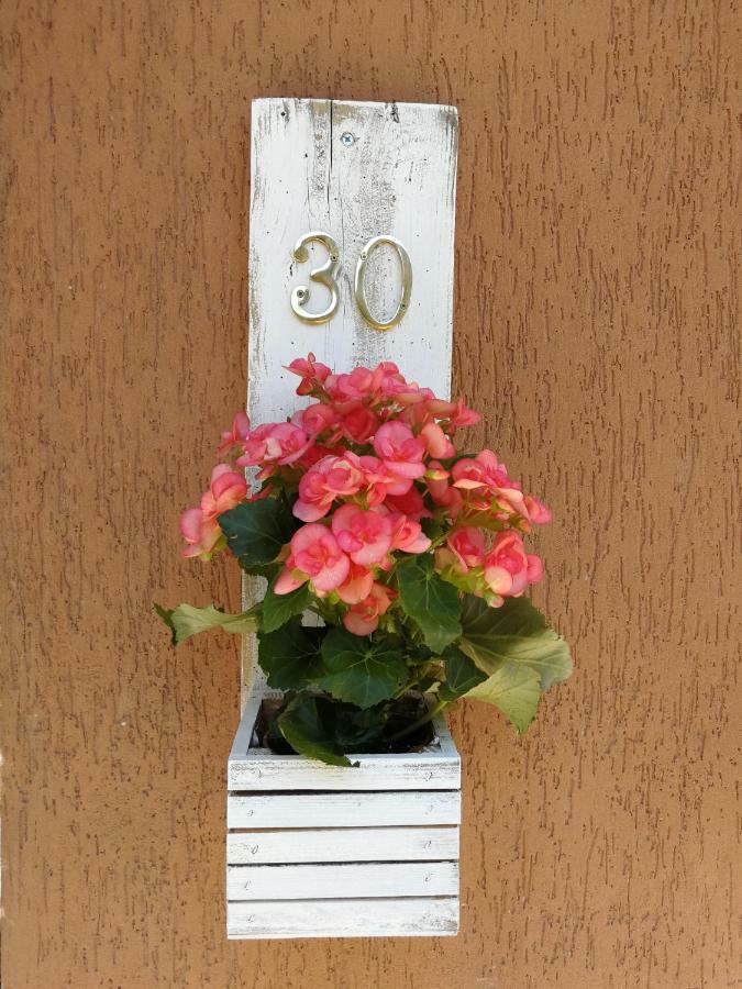 Il Giardino Di Sara 호텔 살로 외부 사진